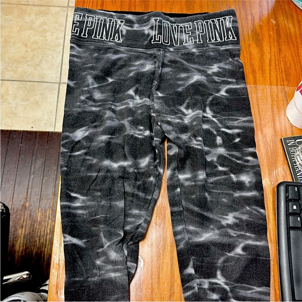 Black and white Leggings